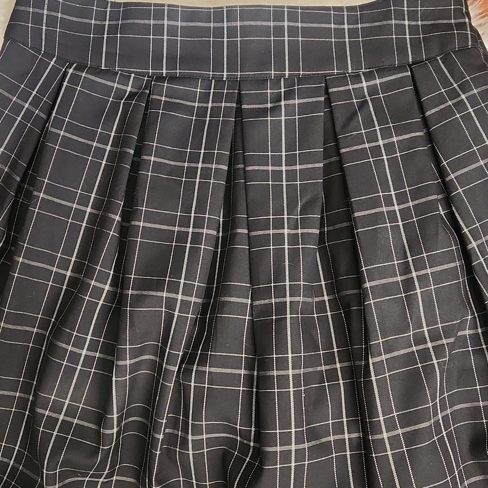 Vintage JPR Black Plaid Pleated Uniform Midi Skirt - Picture 2 of 4